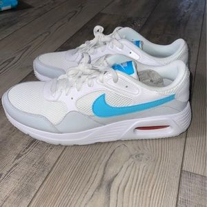 NEW Nike Airmax  Mens 11.5